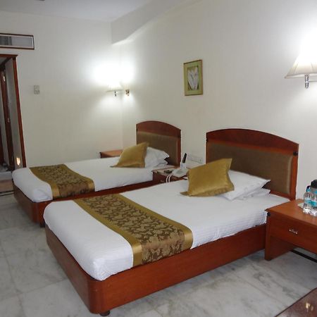 Daspalla Executive Court Visakhapatnam Exterior photo